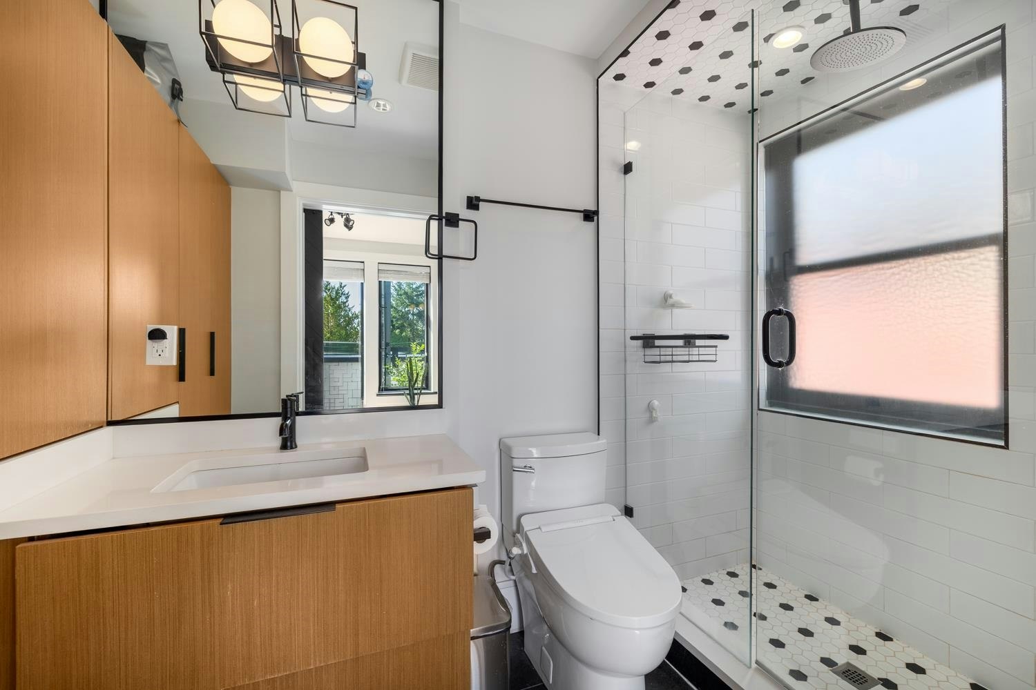 3918 Carolina Street, Vancouver, BC, V5V 1X8 - 33