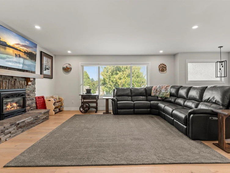 45188 Redwood Avenue, Chilliwack, BC, V2R 1W2 - 8