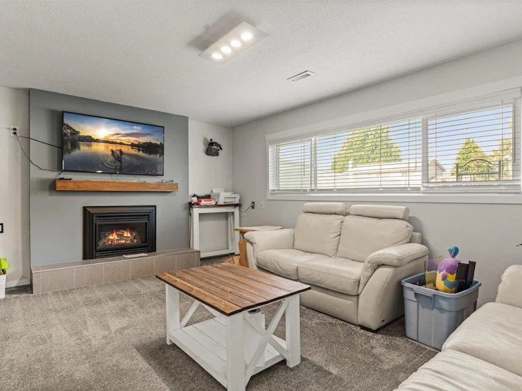 45188 Redwood Avenue, Chilliwack, BC, V2R 1W2 - 17