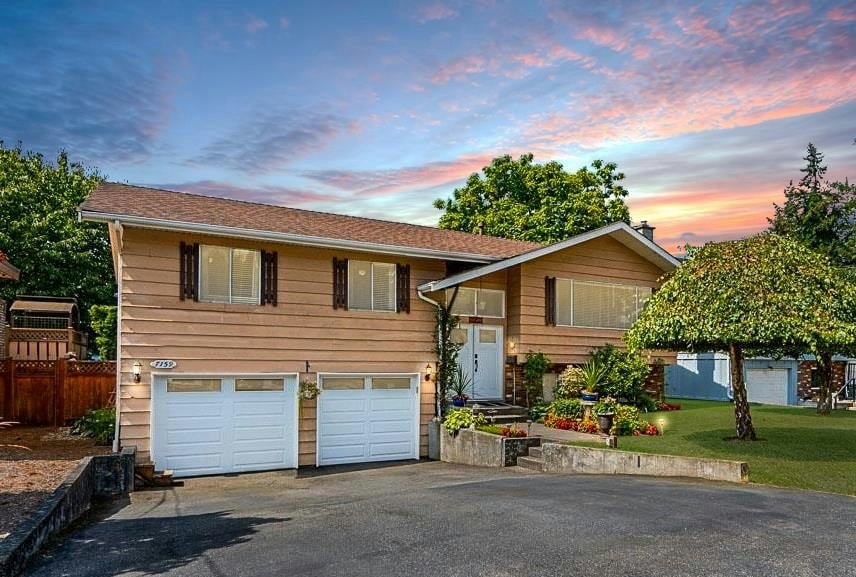 7159 114a Street, Delta, BC, V4E 1X3