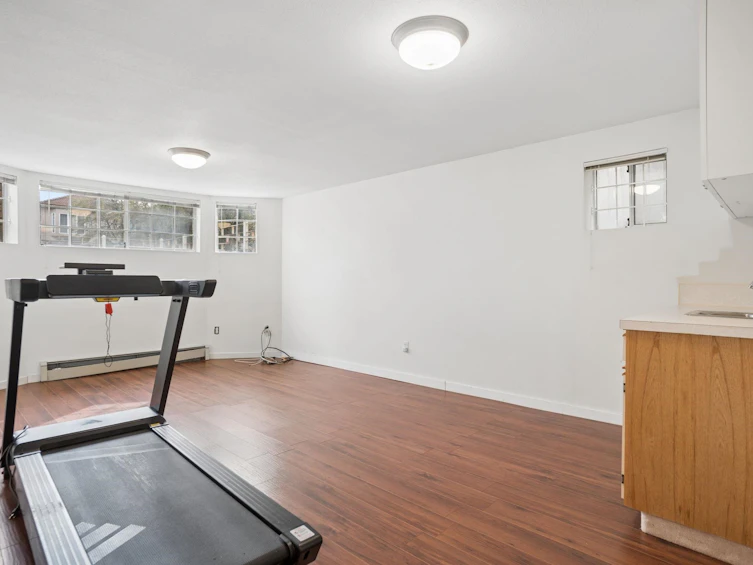 785 E 50th Avenue, Vancouver, BC, V5X 1B4 - 21