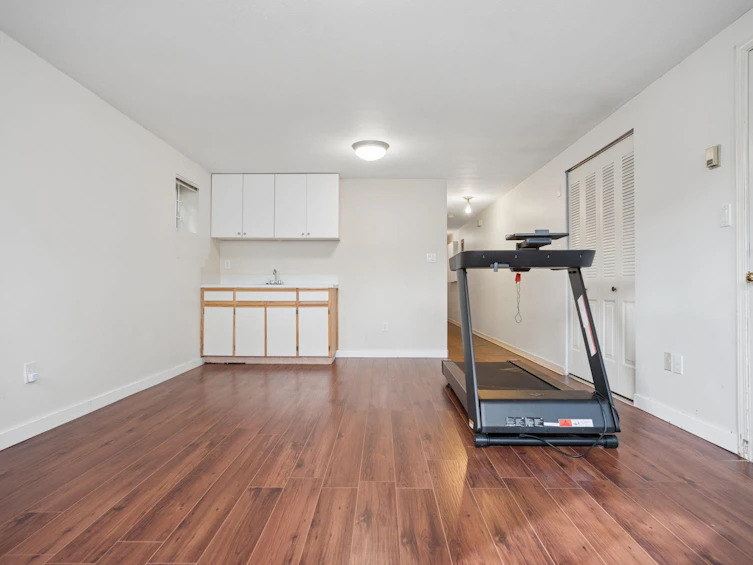 785 E 50th Avenue, Vancouver, BC, V5X 1B4 - 23
