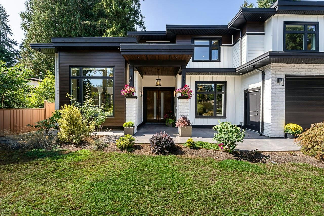 4113 207 Street - 5