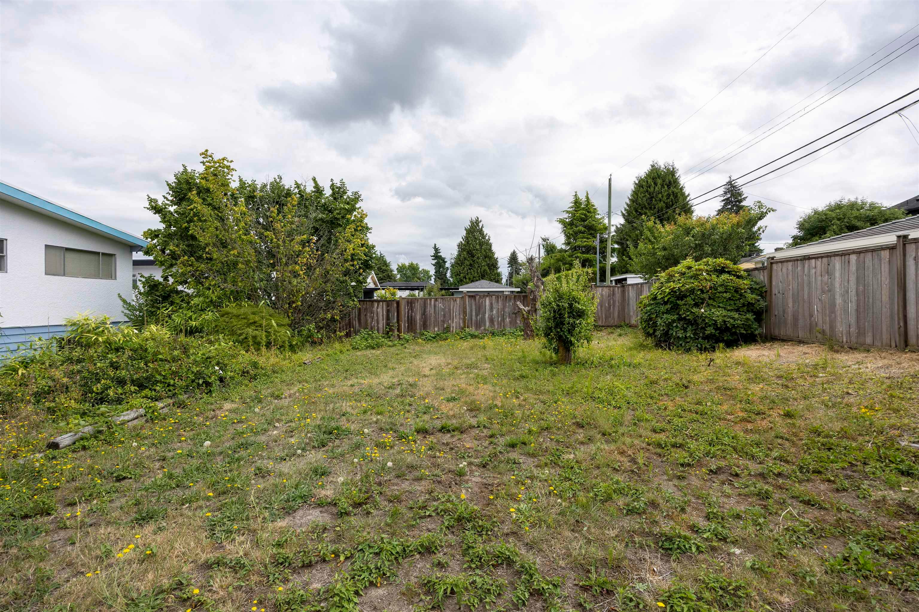 6096 Service Street, Burnaby, BC, V5H 1V8 - 28