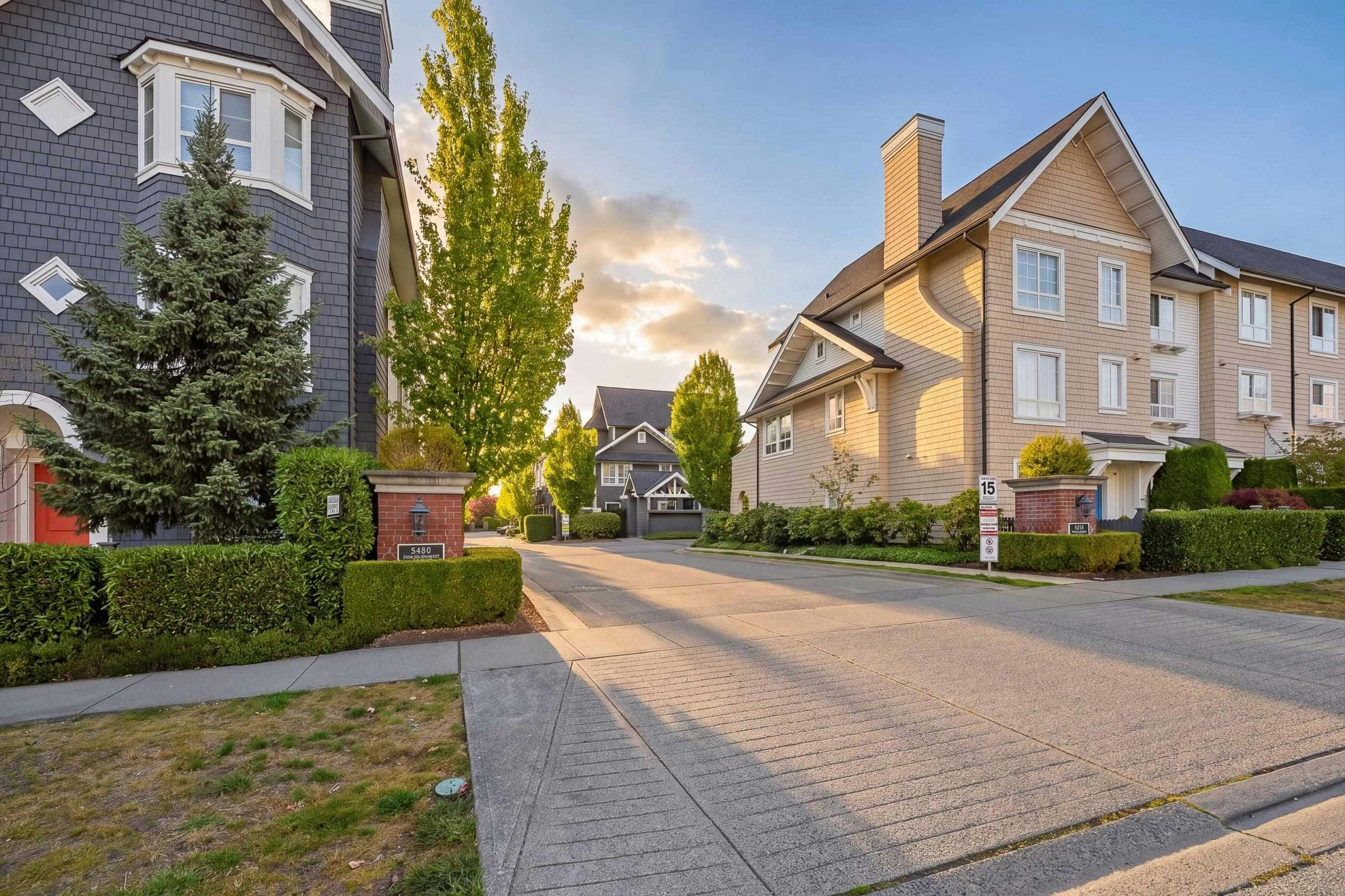 23-8438 207a Street, Langley, BC, V2Y 0N8