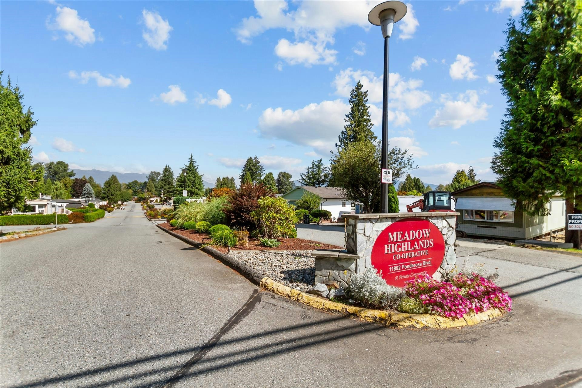 18-11876 Poplar Drive, Pitt Meadows, BC, V3Y 1Z3