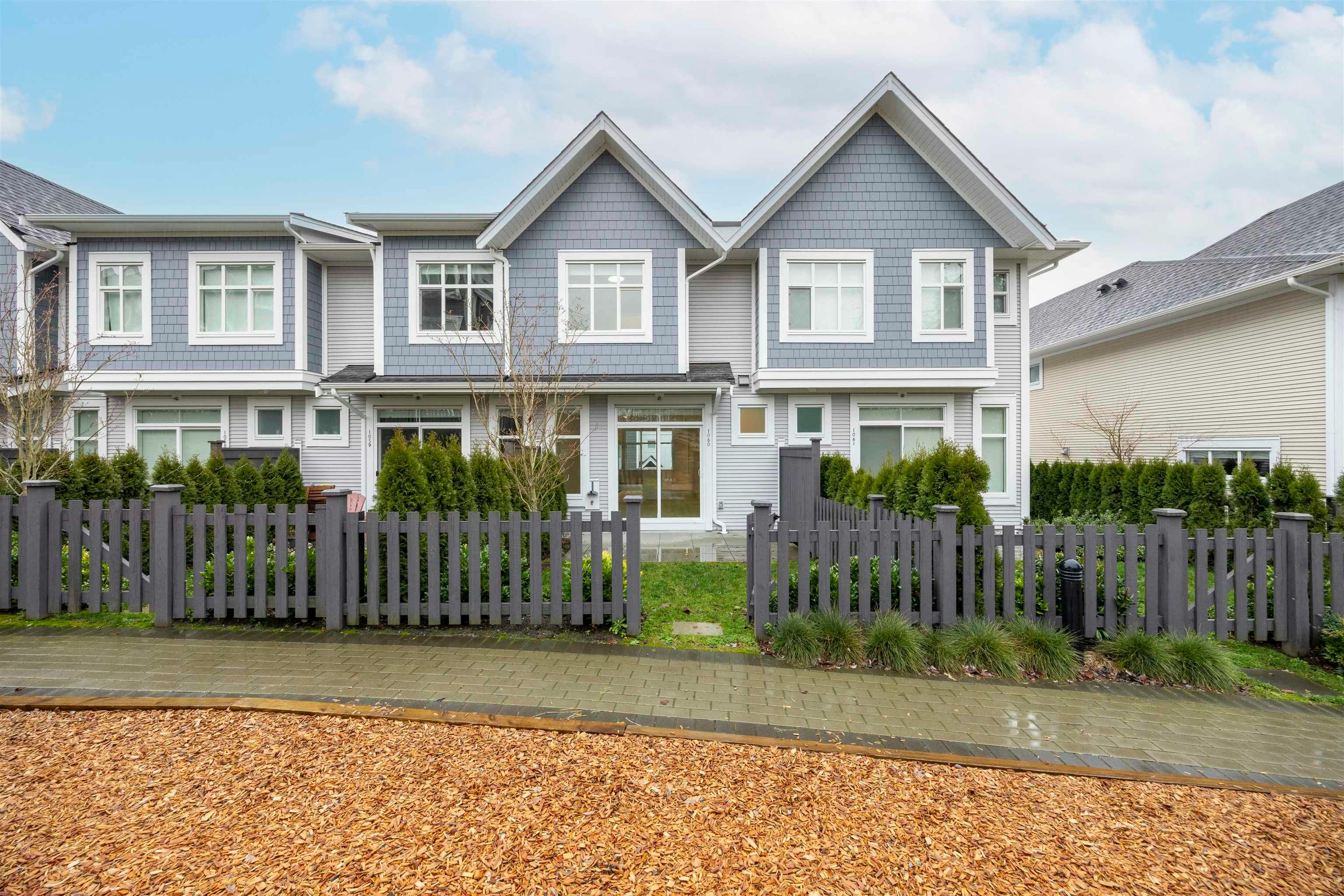 1060-11280 Pazarena Place, Maple Ridge, BC, V2X 9H8