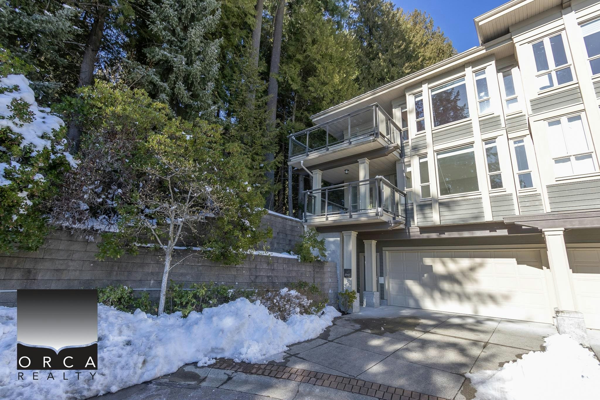 2491 Folkestone Way, West Vancouver, BC, V7S 3J1