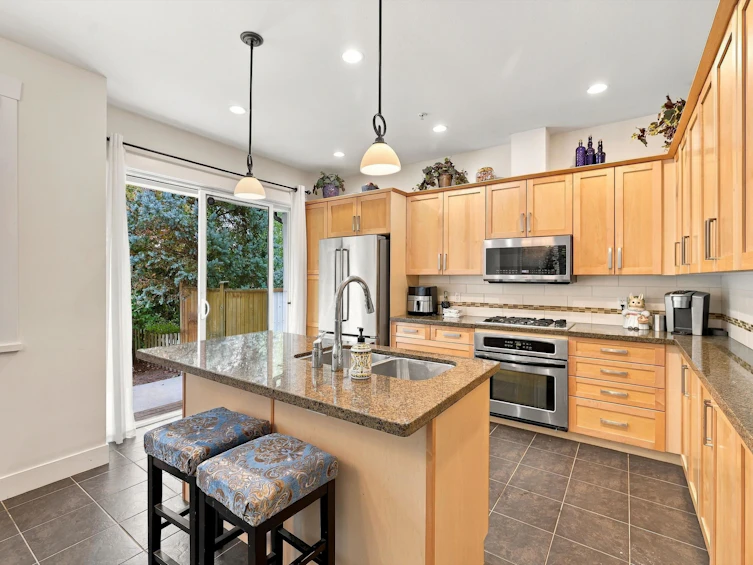 39-22865 Telosky Avenue, Maple Ridge, BC, V2X 8Z9 - 2