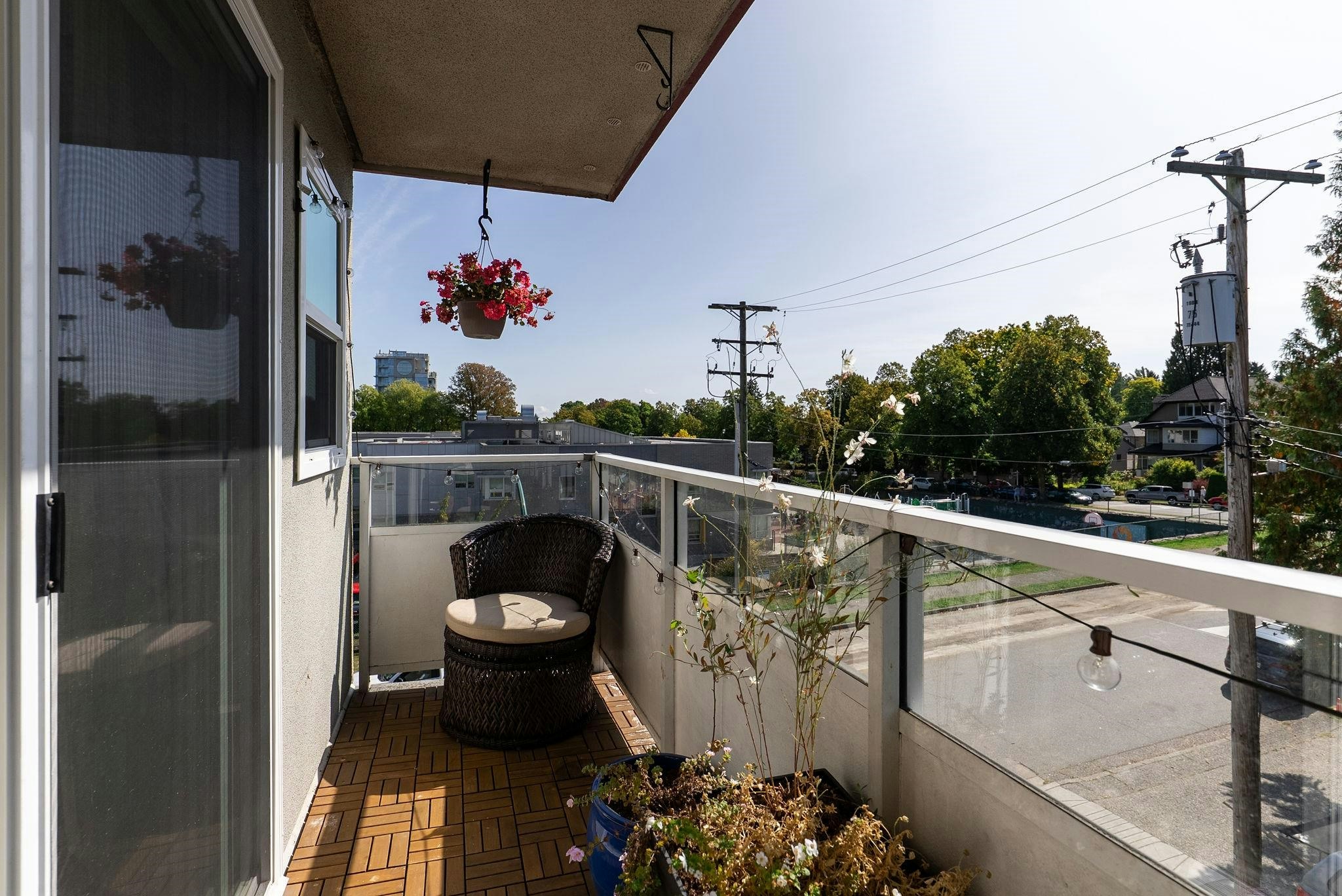407-1206 W 14th Avenue, Vancouver, BC, V6H 1P9 - 11