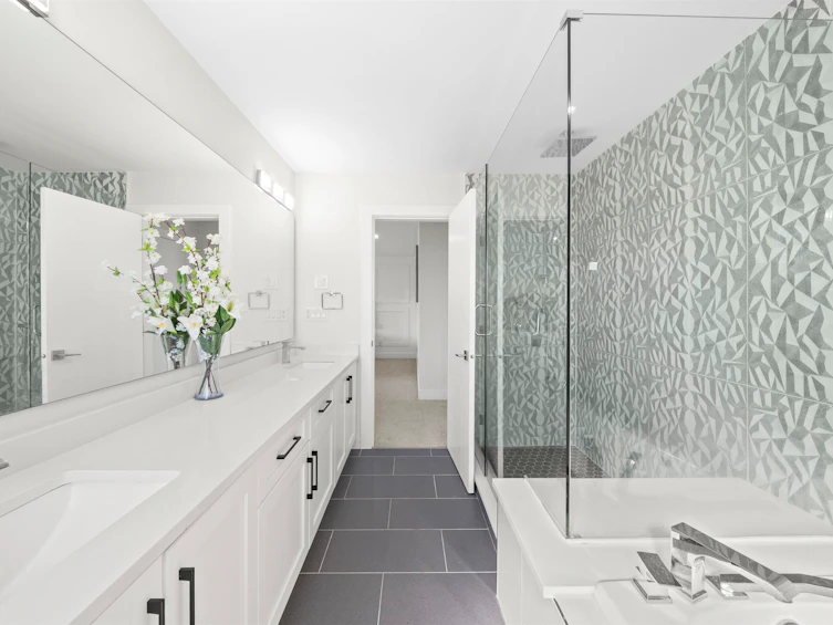 21070 76a Avenue, Langley, BC, V2Y 0L1 - 23
