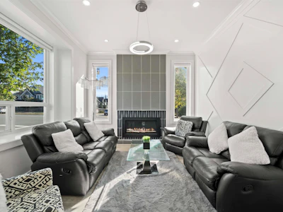 21070 76a Avenue - 3