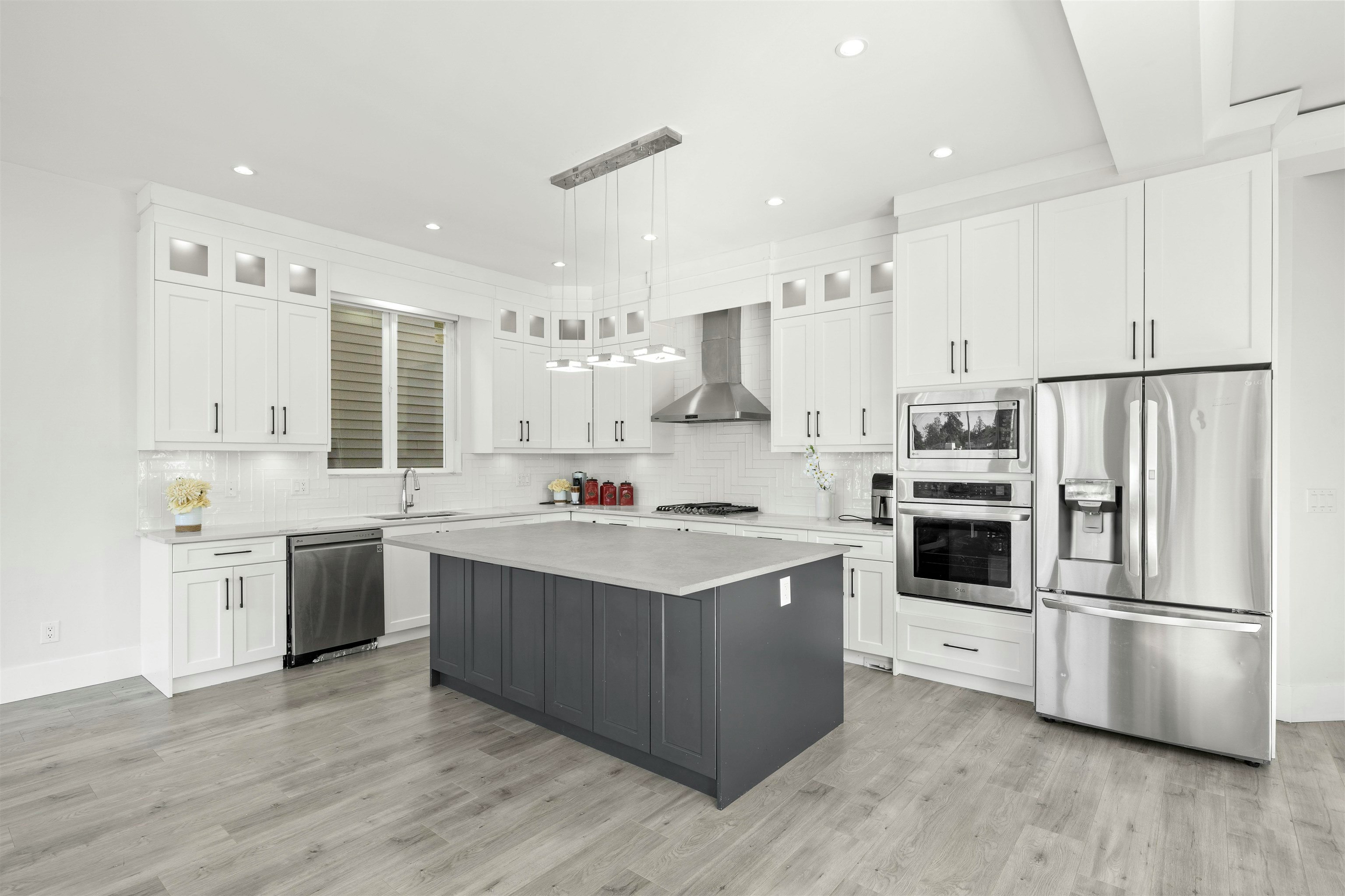 21070 76a Avenue, Langley, BC, V2Y 0L1 - 14