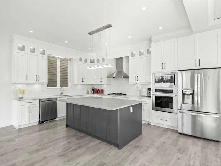21070 76a Avenue, Langley, BC, V2Y 0L1 - 14
