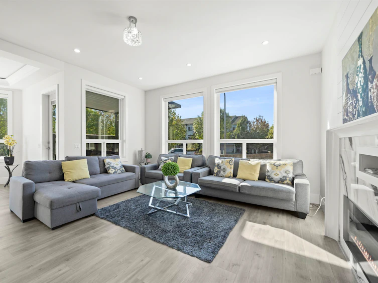 21070 76a Avenue, Langley, BC, V2Y 0L1 - 10