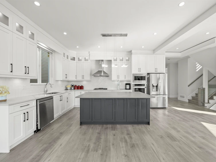 21070 76a Avenue, Langley, BC, V2Y 0L1 - 13