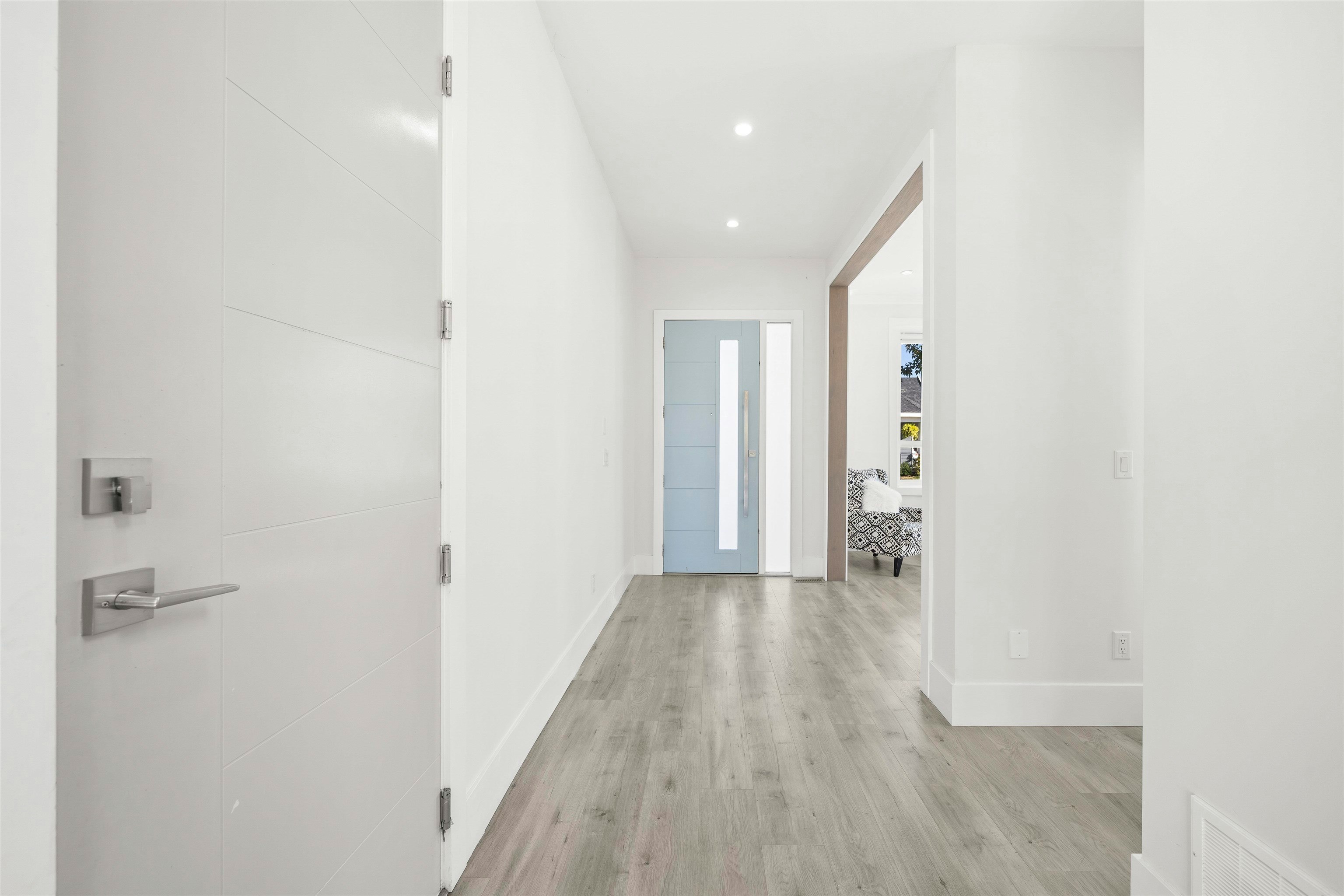 21070 76a Avenue - 2