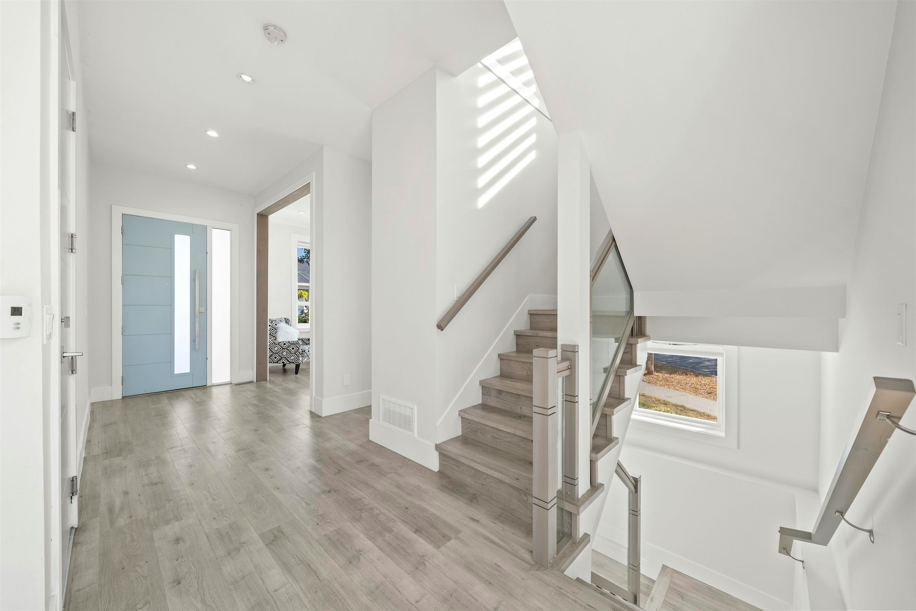 21070 76a Avenue - 5