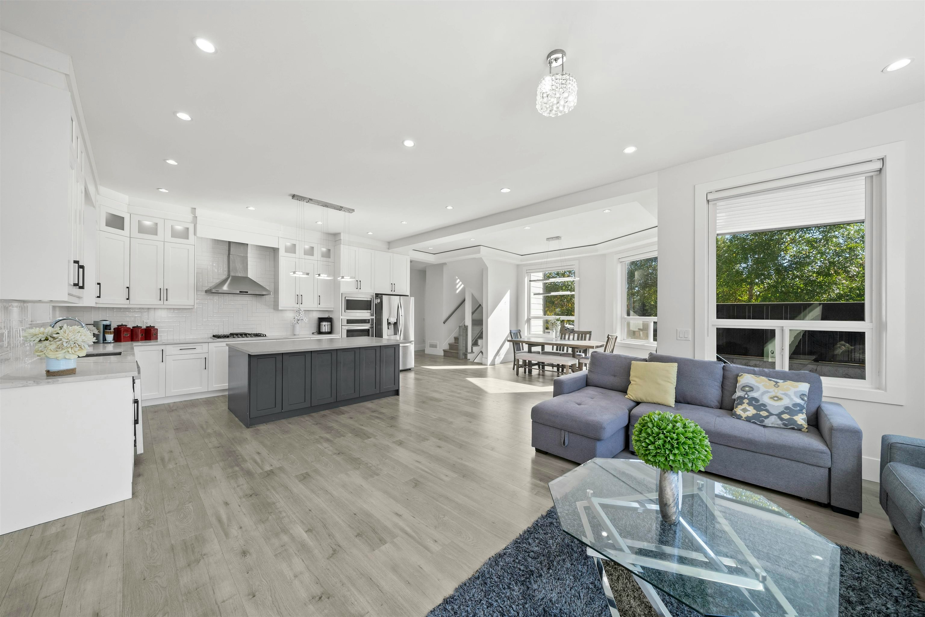 21070 76a Avenue, Langley, BC, V2Y 0L1 - 11
