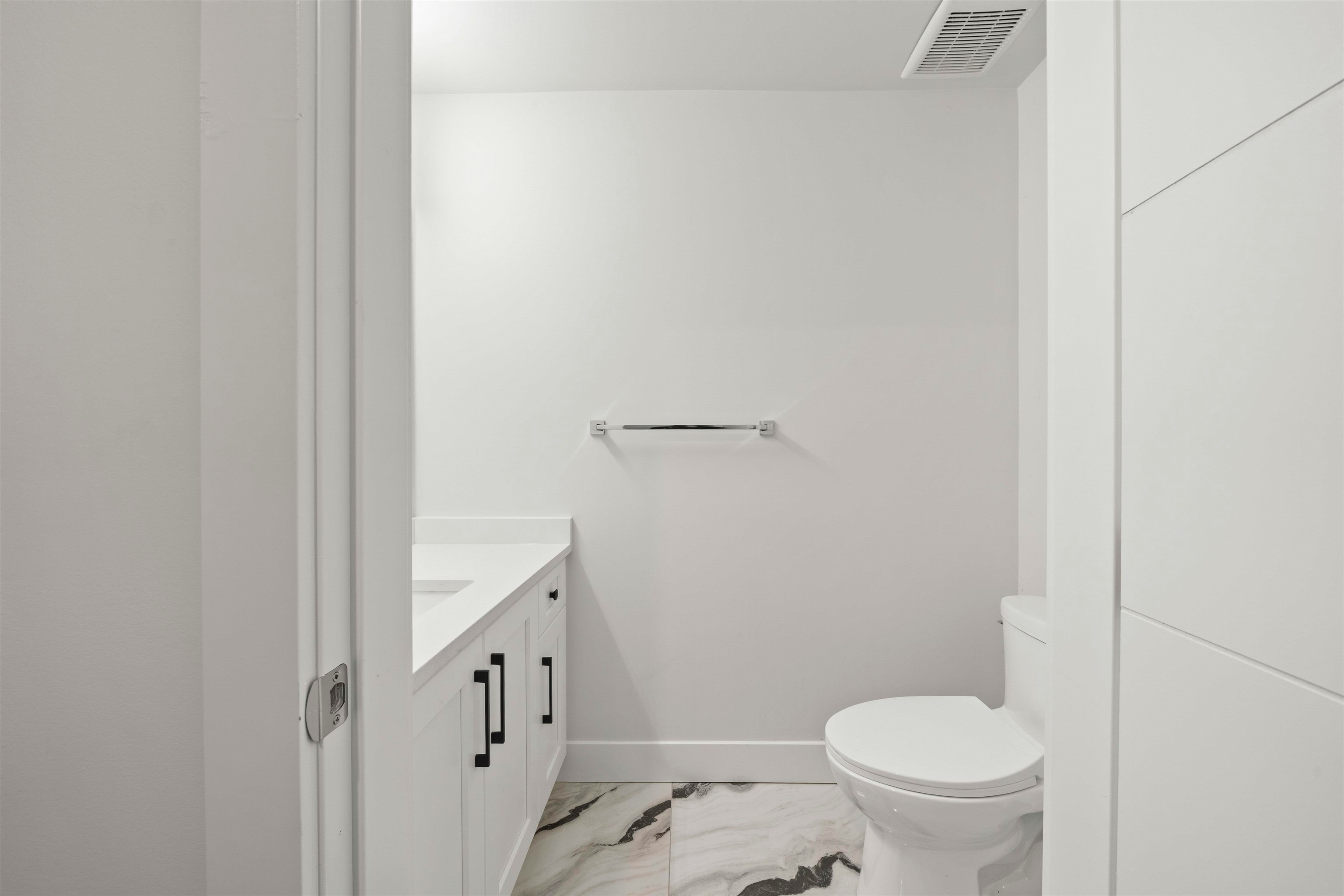 21070 76a Avenue, Langley, BC, V2Y 0L1 - 34