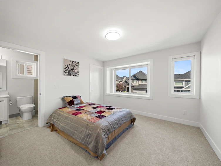 21070 76a Avenue, Langley, BC, V2Y 0L1 - 25