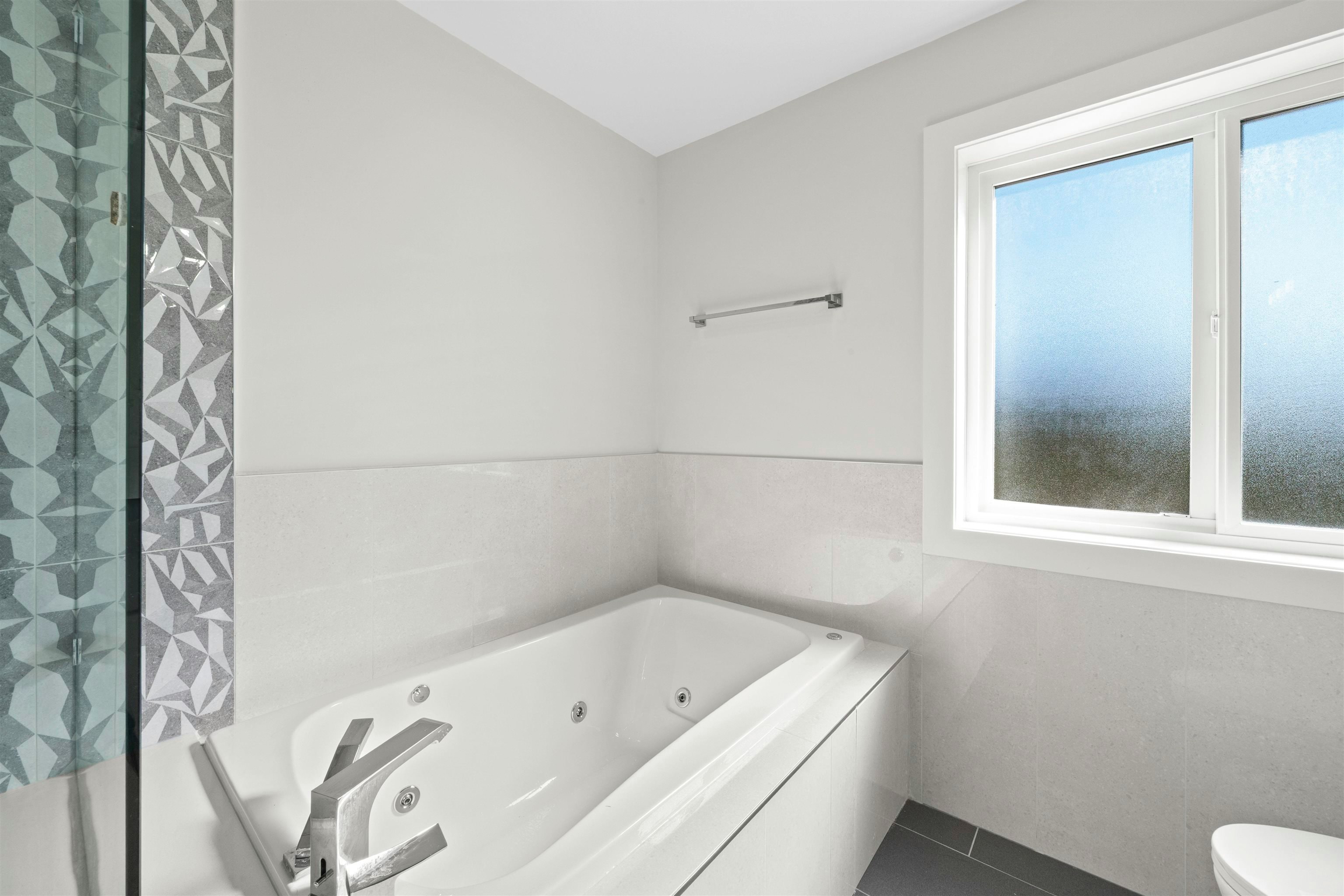 21070 76a Avenue, Langley, BC, V2Y 0L1 - 24