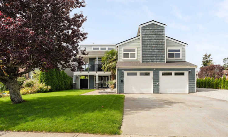 1253 Beach Grove Road