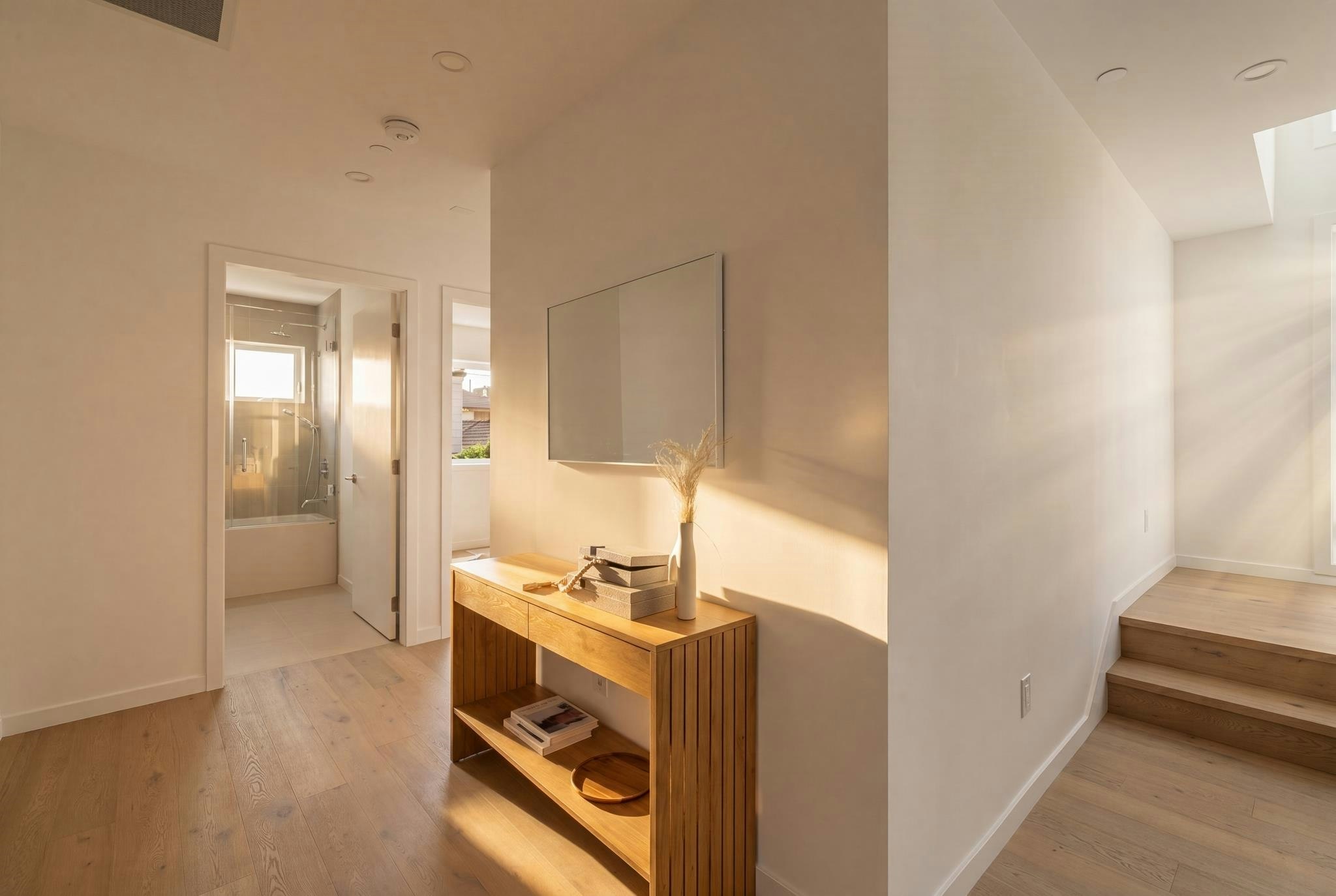 2790 Cambridge Street, Vancouver, BC, V5K 1L7 - 14
