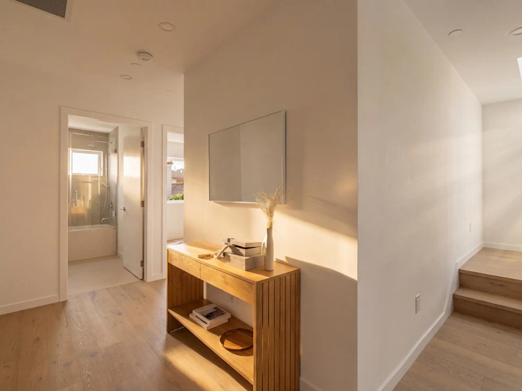 2790 Cambridge Street, Vancouver, BC, V5K 1L7 - 14