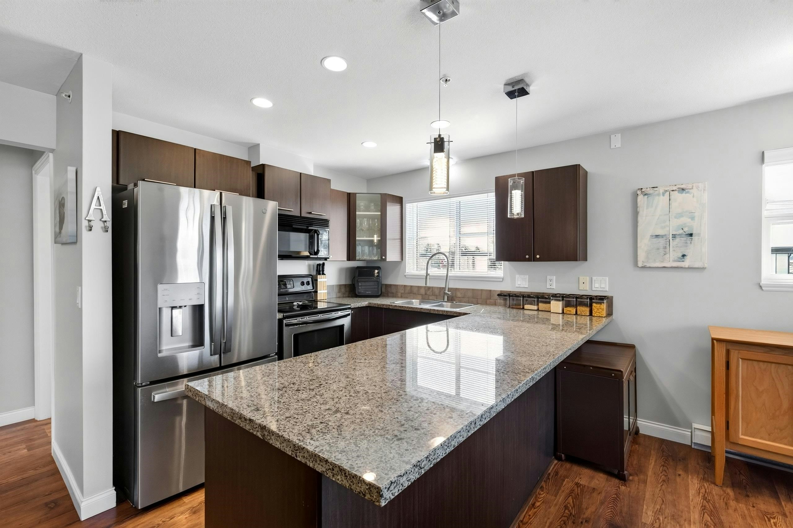 412-5488 198 Street, Langley, BC, V3A 1G2