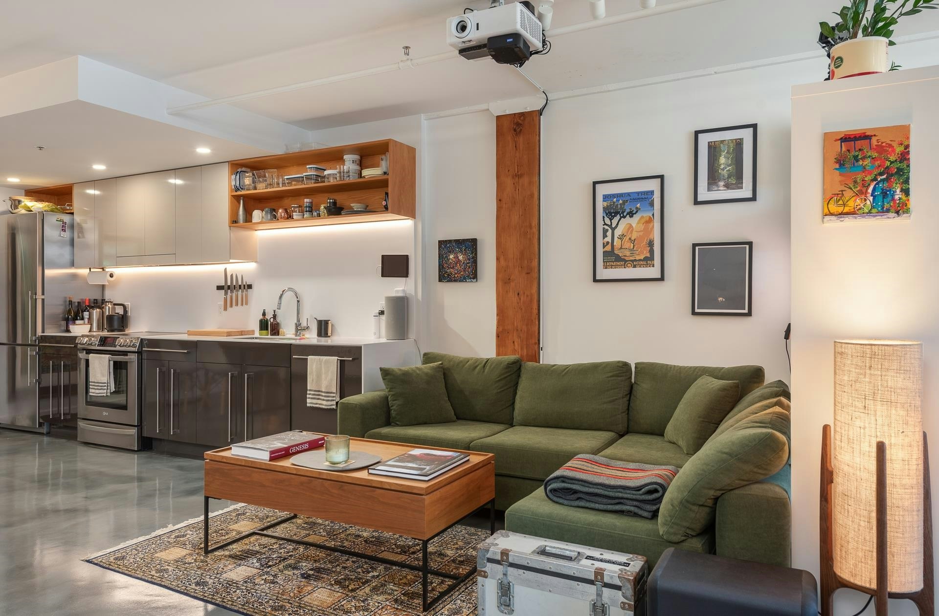 L2-2556 E Hastings Street, Vancouver, BC, V5K 1Z3