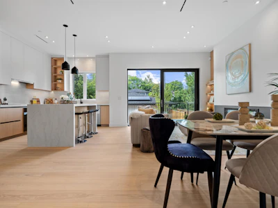 2-3813 W 16th Avenue - 3