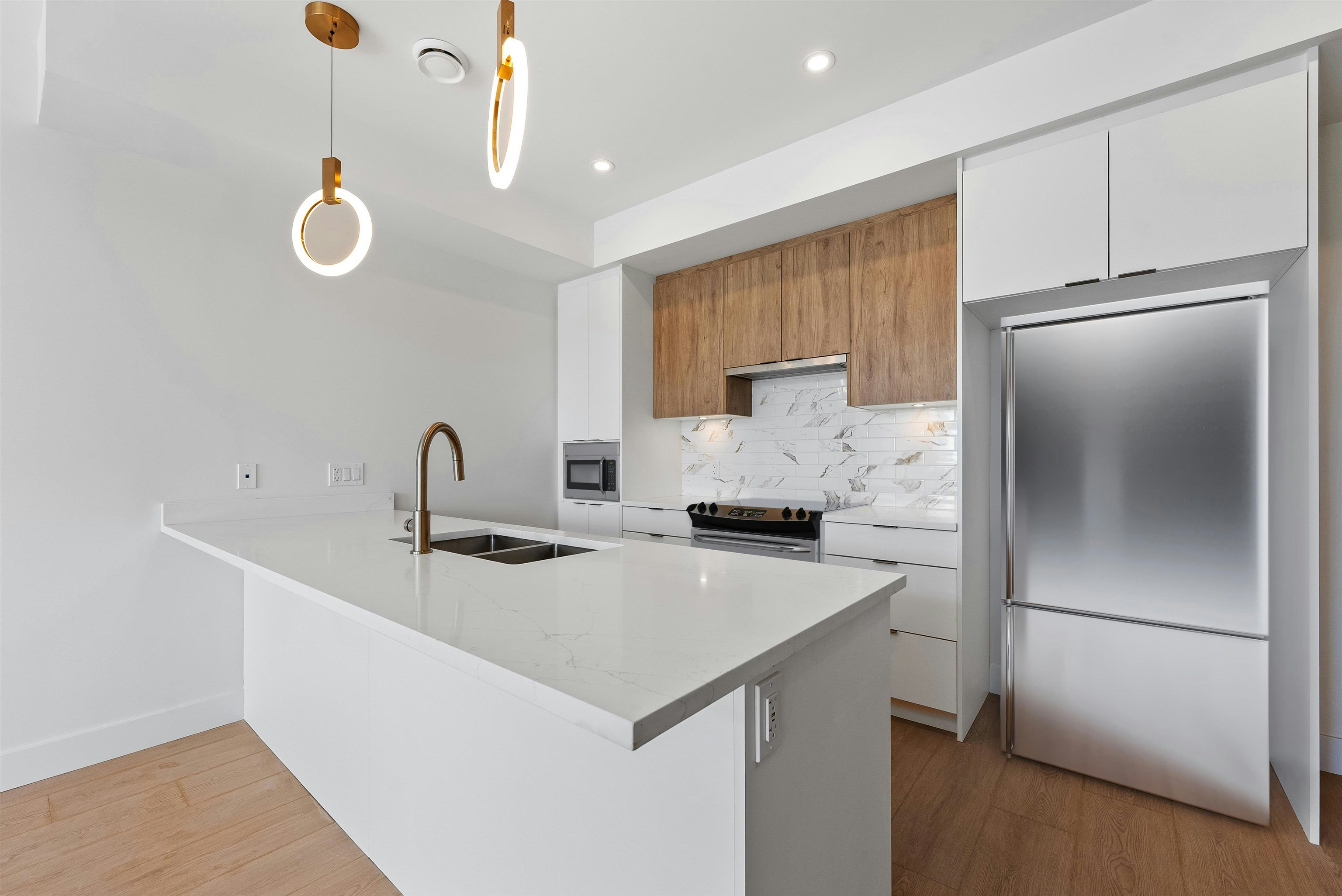 405-2233 156 Street - 3