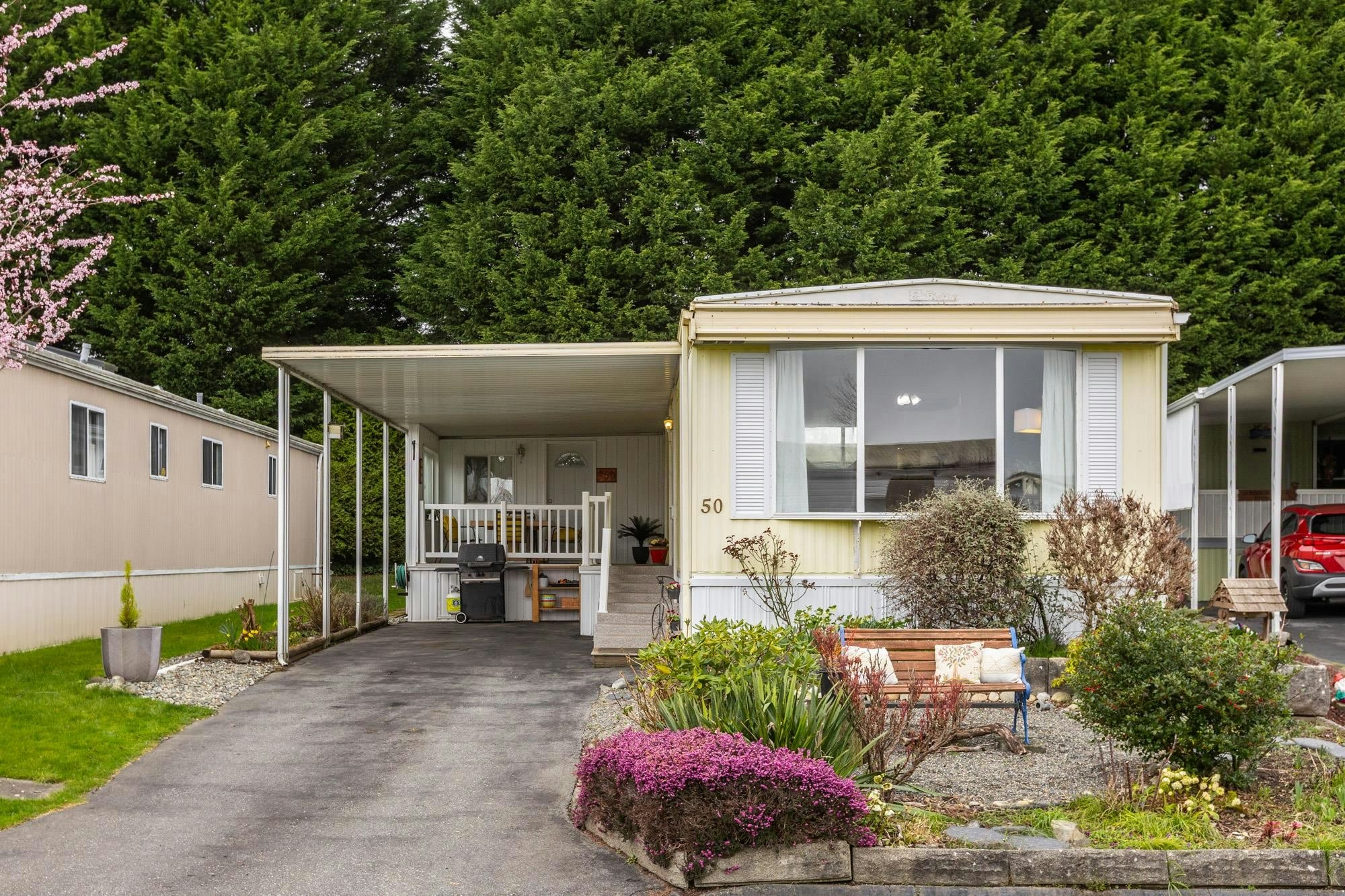 50-15875 20 Avenue, Surrey, BC, V4A 2B1