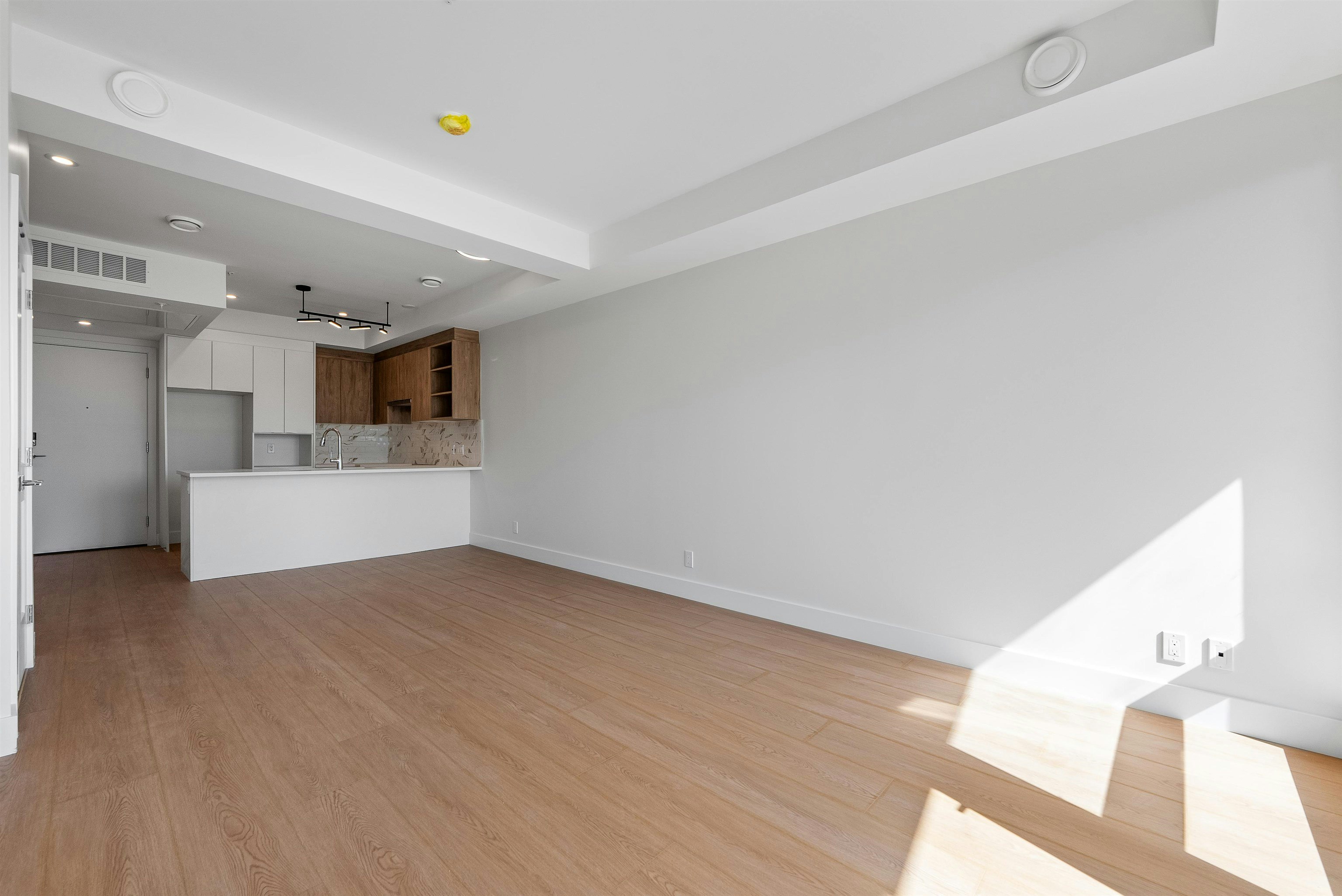 304-2233 156 Street, Surrey, BC, V4A 4V3 - 14