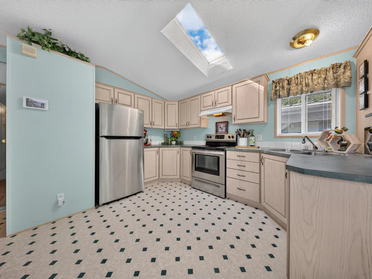 15-44565 Monte Vista Drive, Chilliwack, BC, V2R 5Y4 - 16