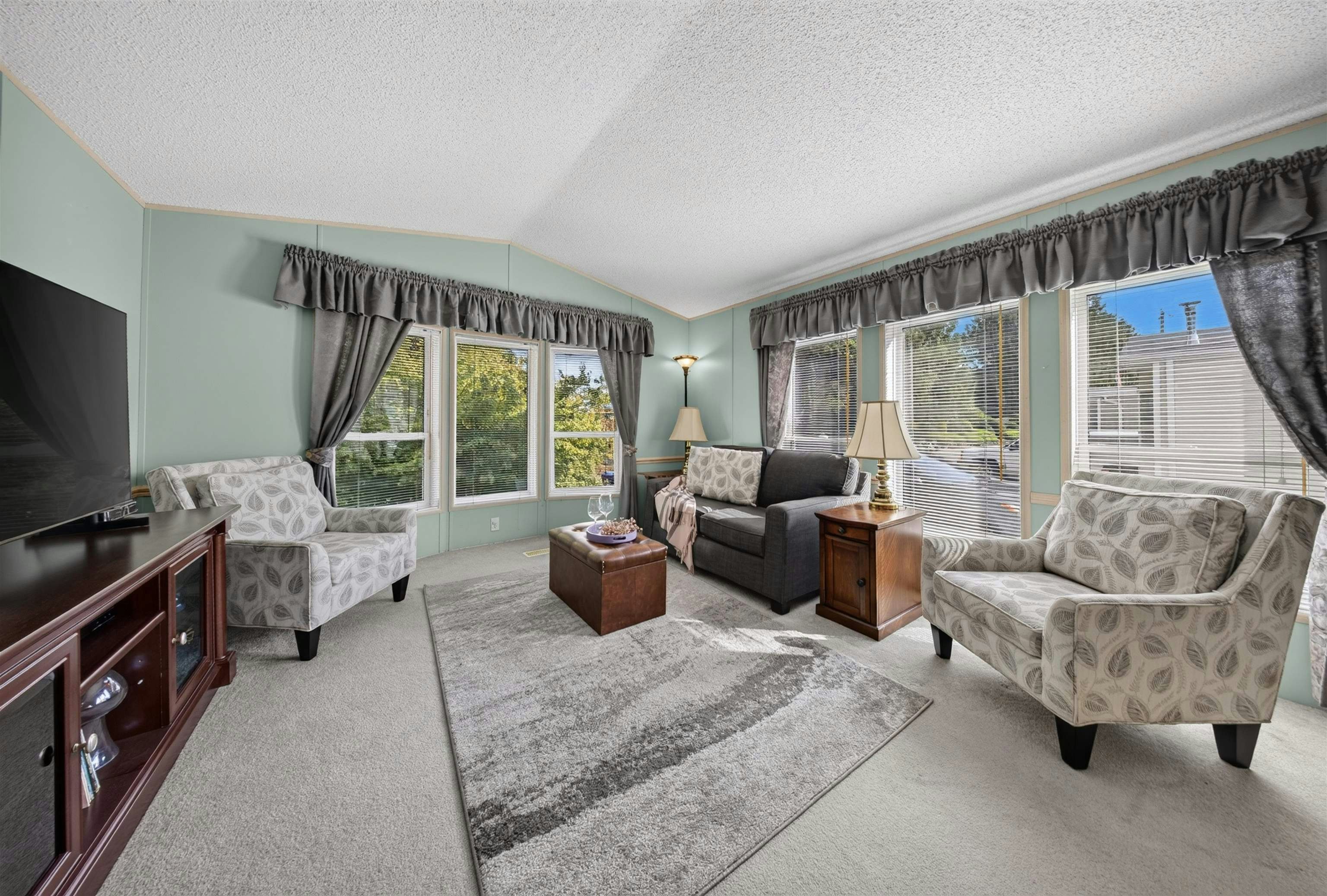15-44565 Monte Vista Drive - 4