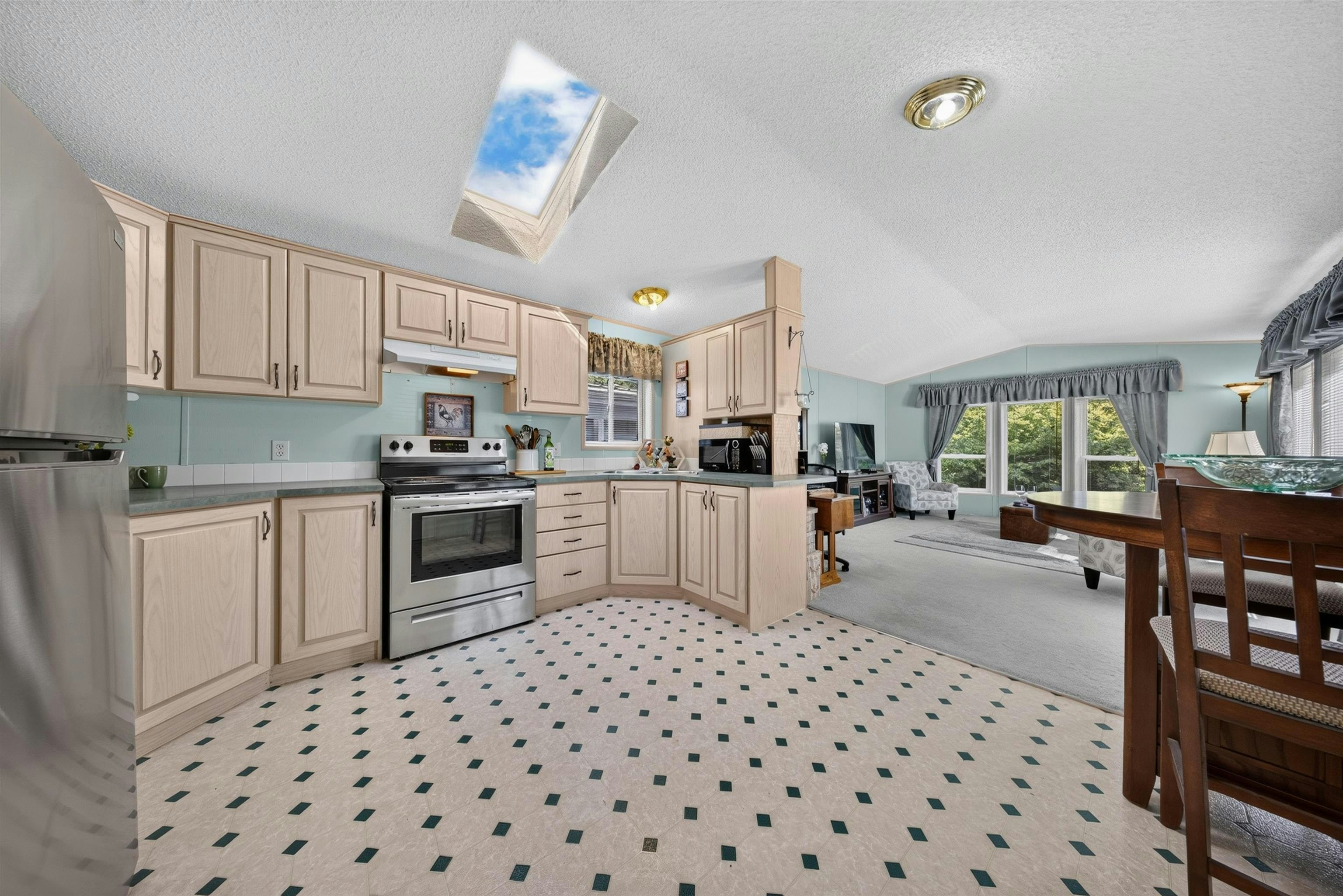 15-44565 Monte Vista Drive, Chilliwack, BC, V2R 5Y4 - 13