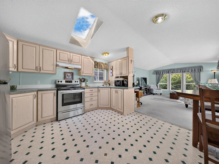 15-44565 Monte Vista Drive, Chilliwack, BC, V2R 5Y4 - 13