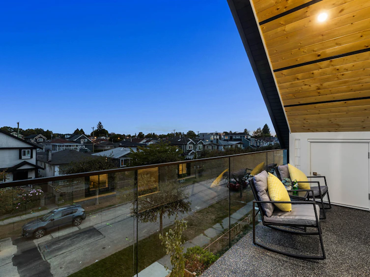 1-2211 Mannering Avenue, Vancouver, BC, V5N 3C5 - 17