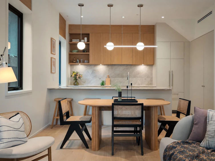 2-164 E 38th Avenue, Vancouver, BC, V5W 1H1 - 3