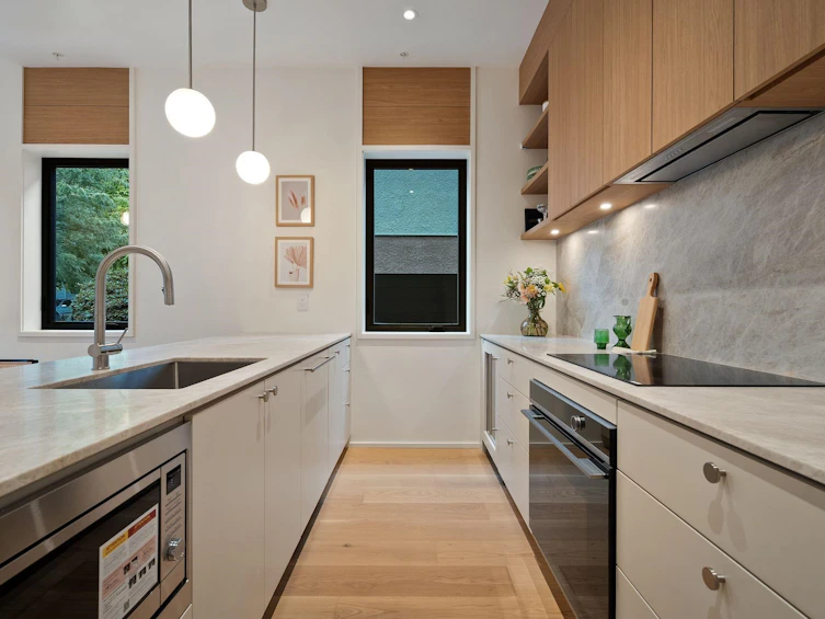 2-164 E 38th Avenue, Vancouver, BC, V5W 1H1 - 5