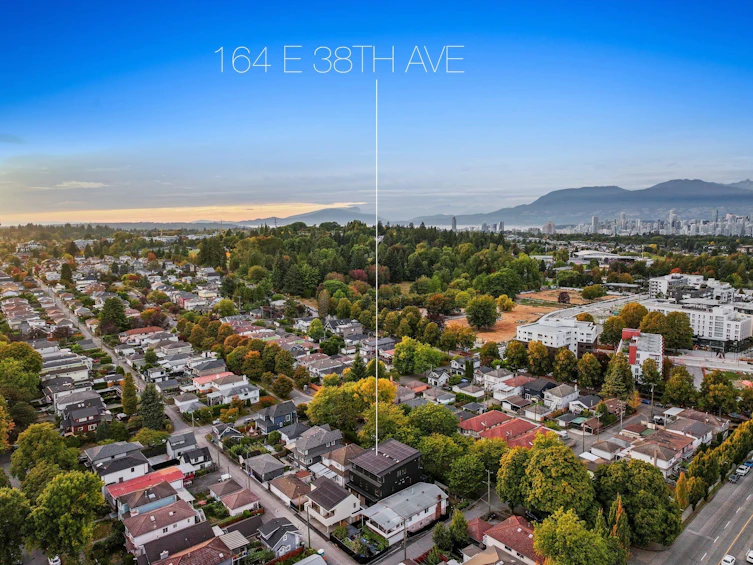 2-164 E 38th Avenue, Vancouver, BC, V5W 1H1 - 38