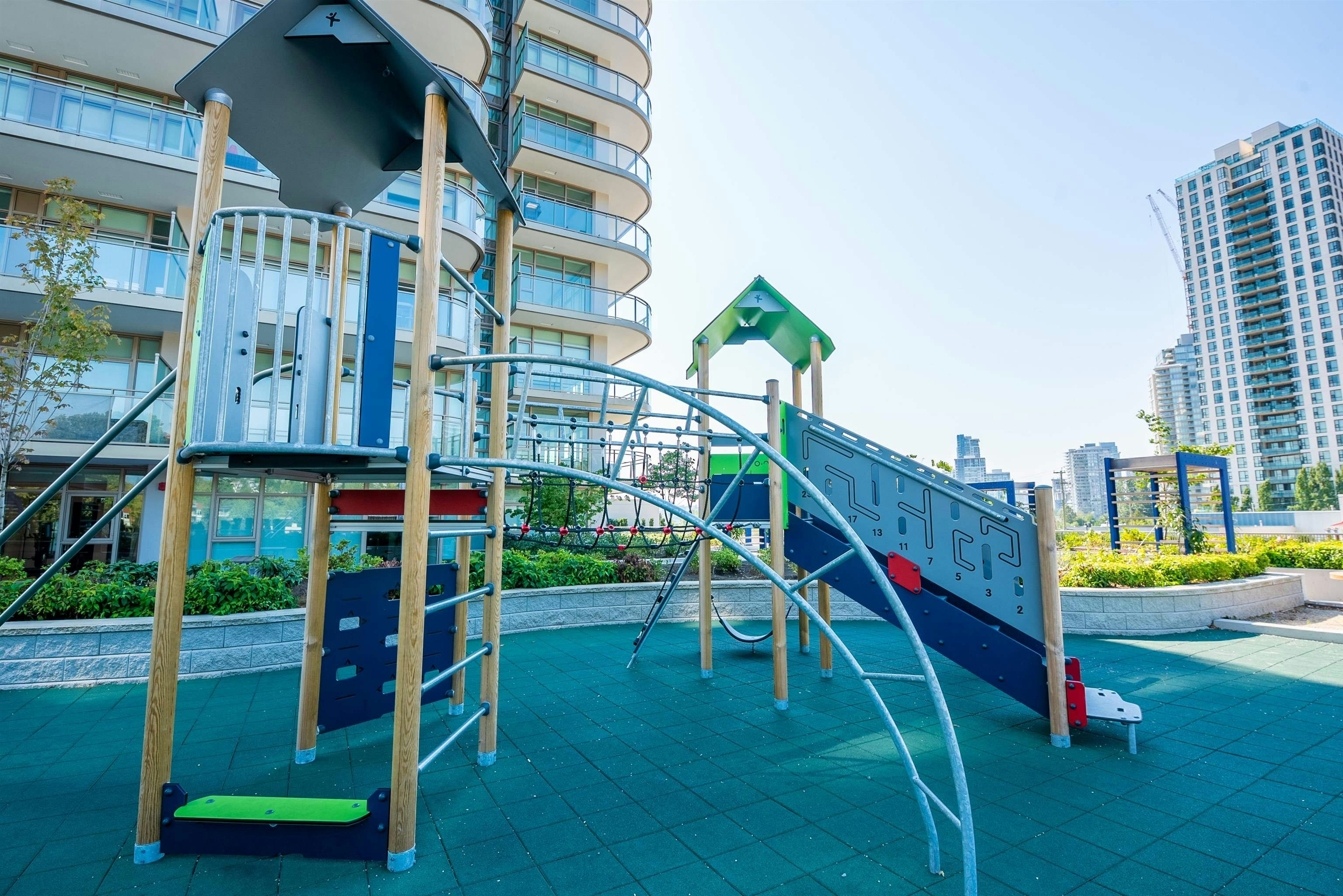 2709-5333 Goring Street, Burnaby, BC, V5B 3A2 - 18