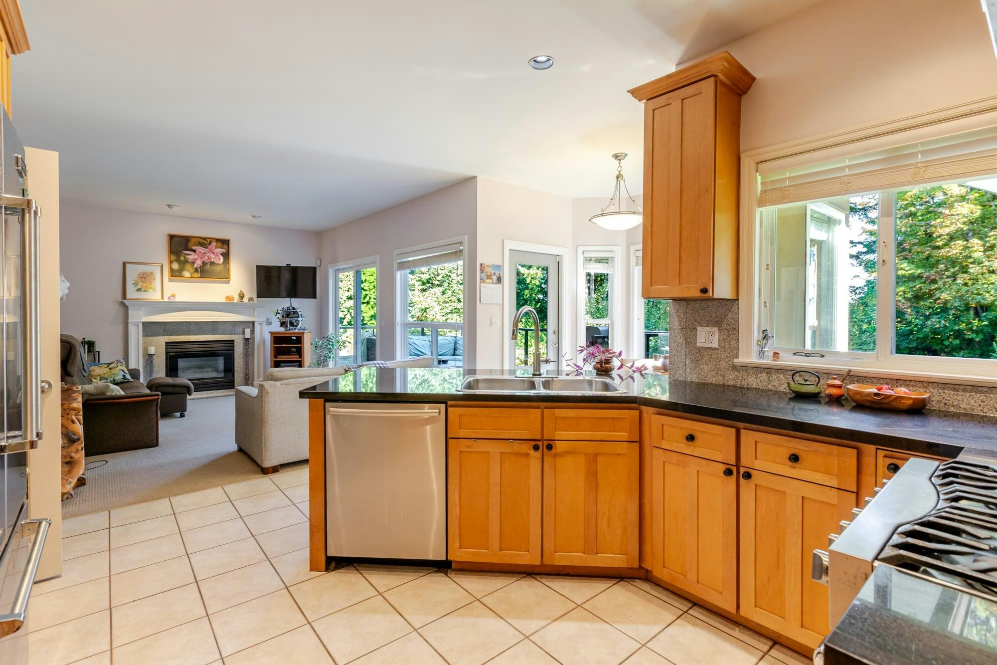 21015 46 Avenue, Langley, BC, V3A 8M4 - 11