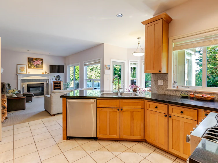 21015 46 Avenue, Langley, BC, V3A 8M4 - 11