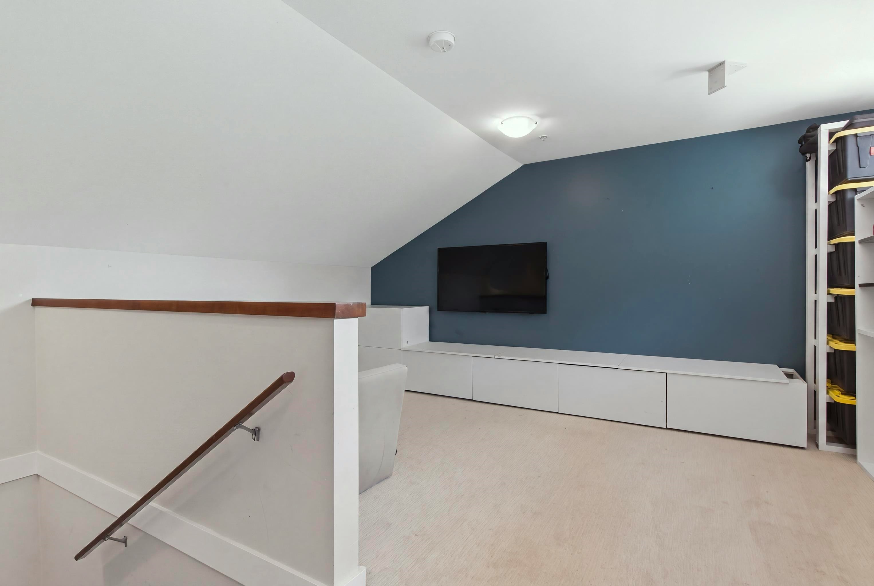 30-1204 Main Street, Squamish, BC, V8B 0S3 - 16