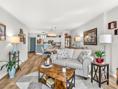 126-5711 Ebbtide Street - 4