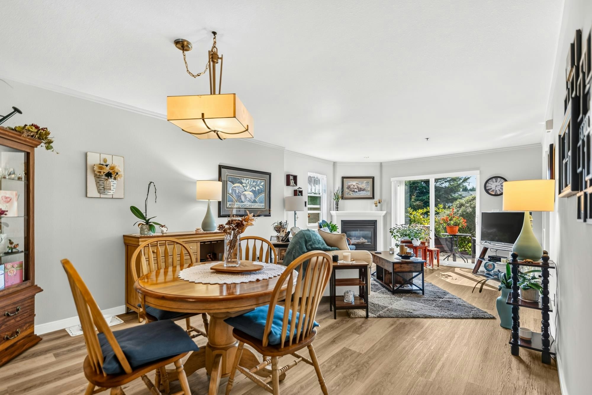 126-5711 Ebbtide Street - 5