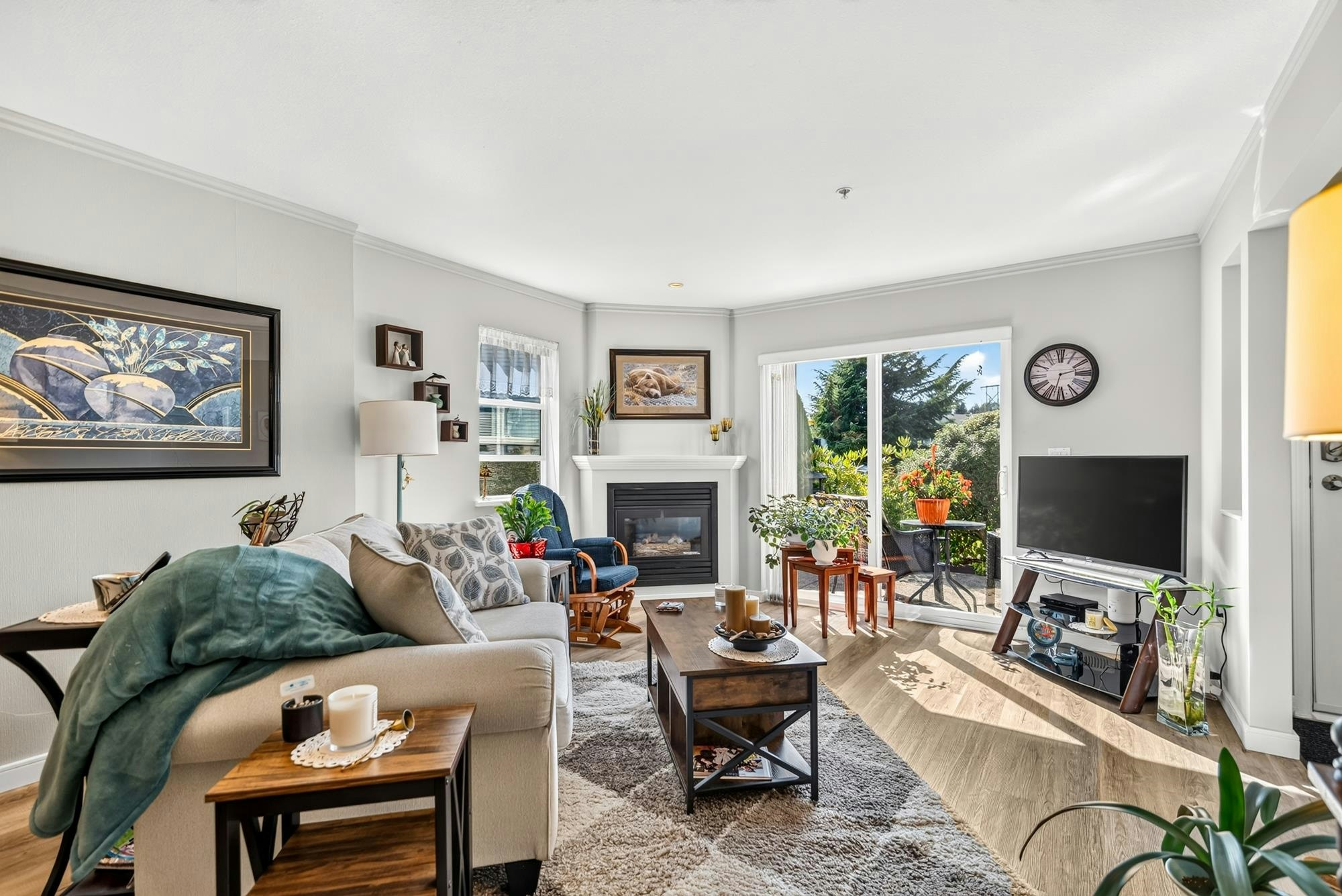 126-5711 Ebbtide Street - 3
